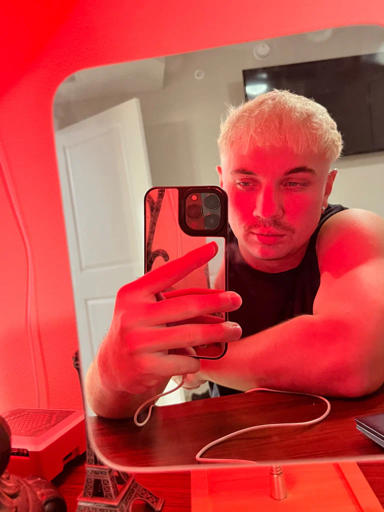 Chris Kross's avatar