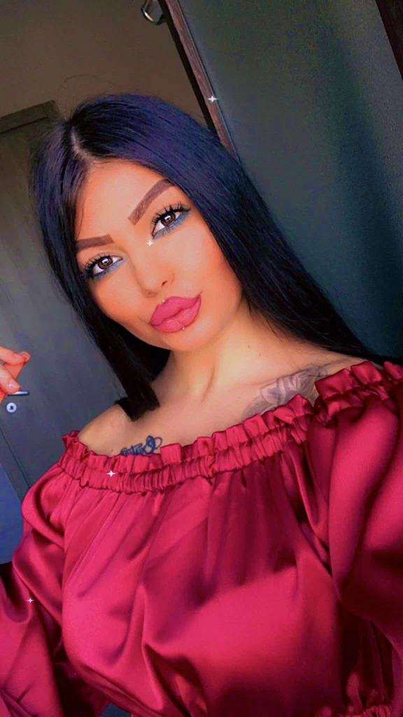 Andreea bruneta xxx's avatar