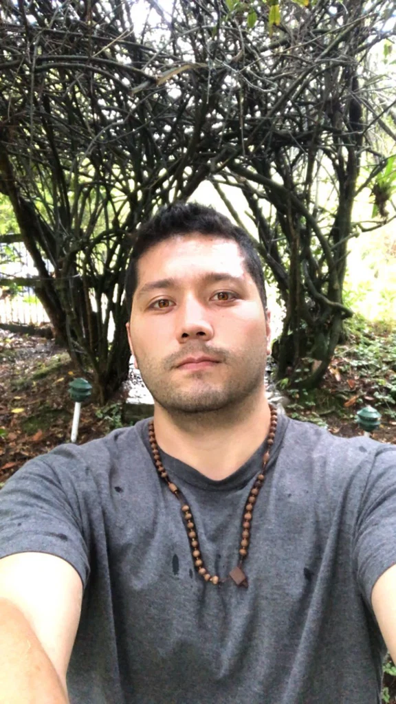 Adrian Crew's avatar