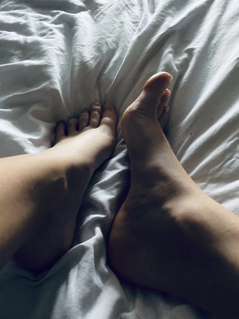 Naughtyfootmistress profile banner