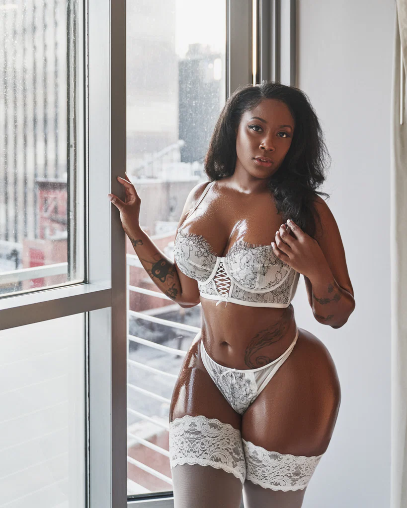 Charlotte Lavish VIP's avatar
