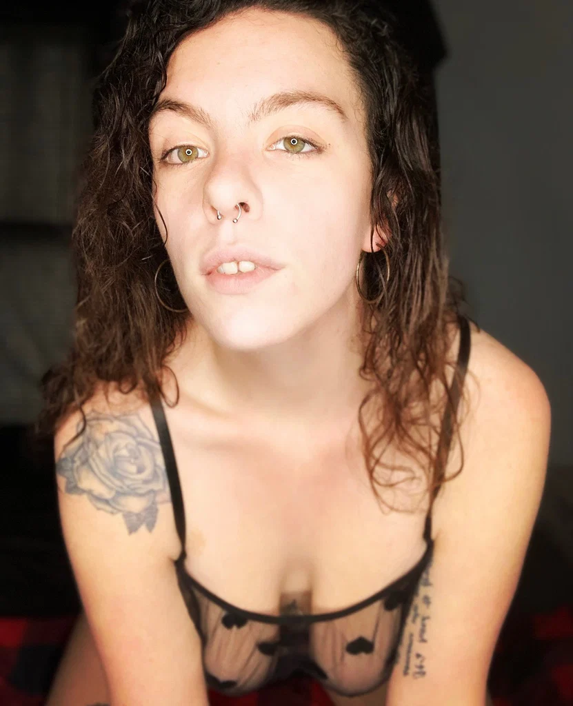 Frances😈's avatar