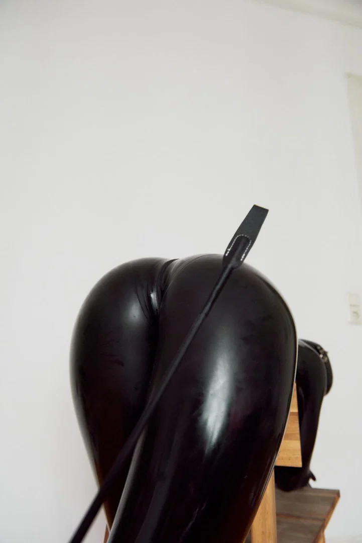 Divine Latex profile banner