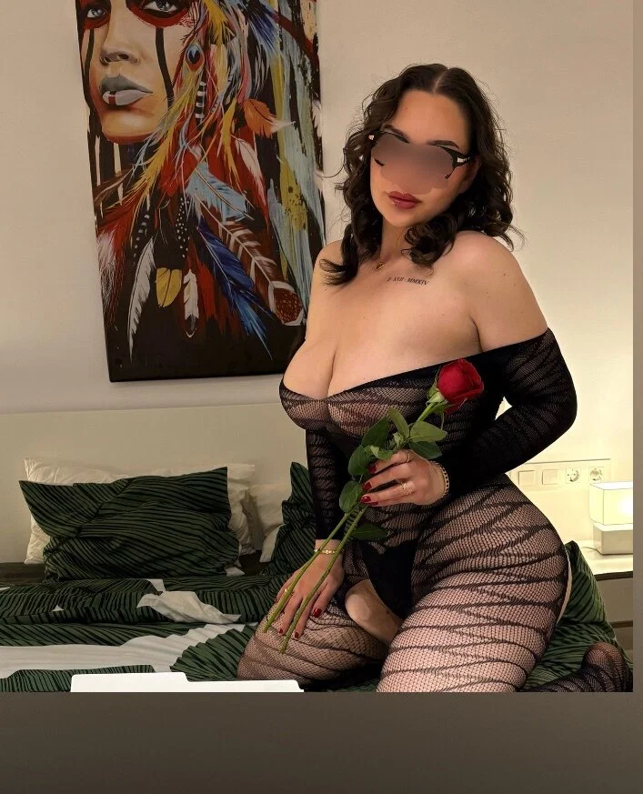 Valentina Zarah's avatar
