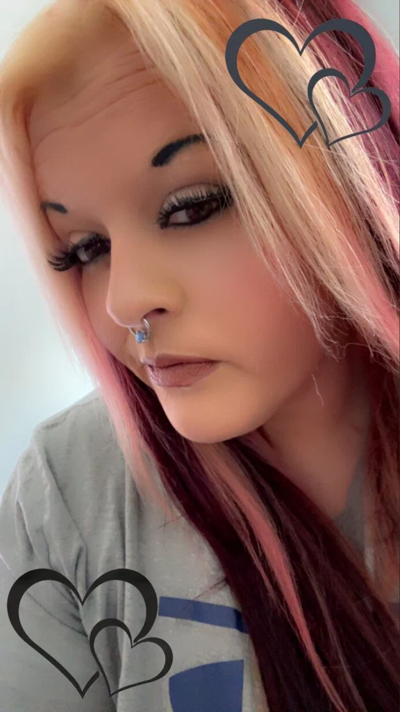 Emily Perot's avatar