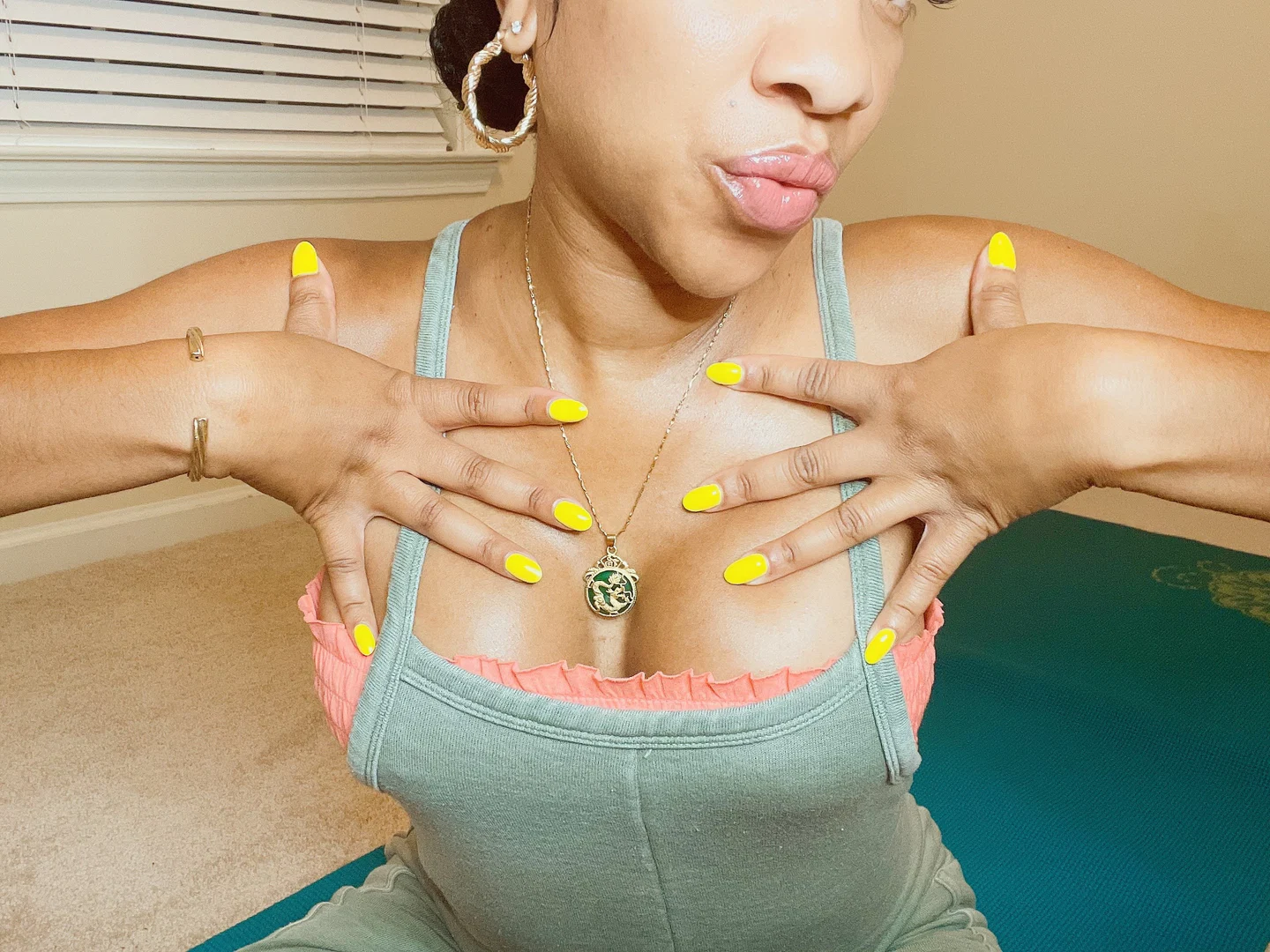 Pretty Tootsies profile banner