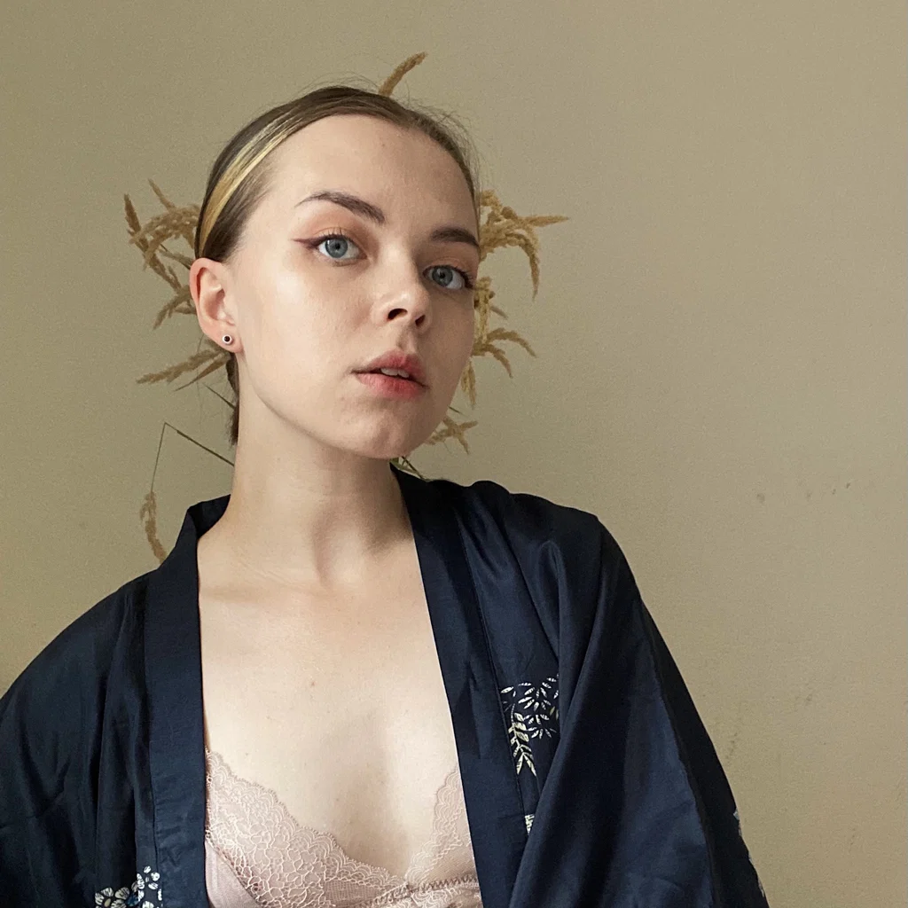 Natalia Amount's avatar