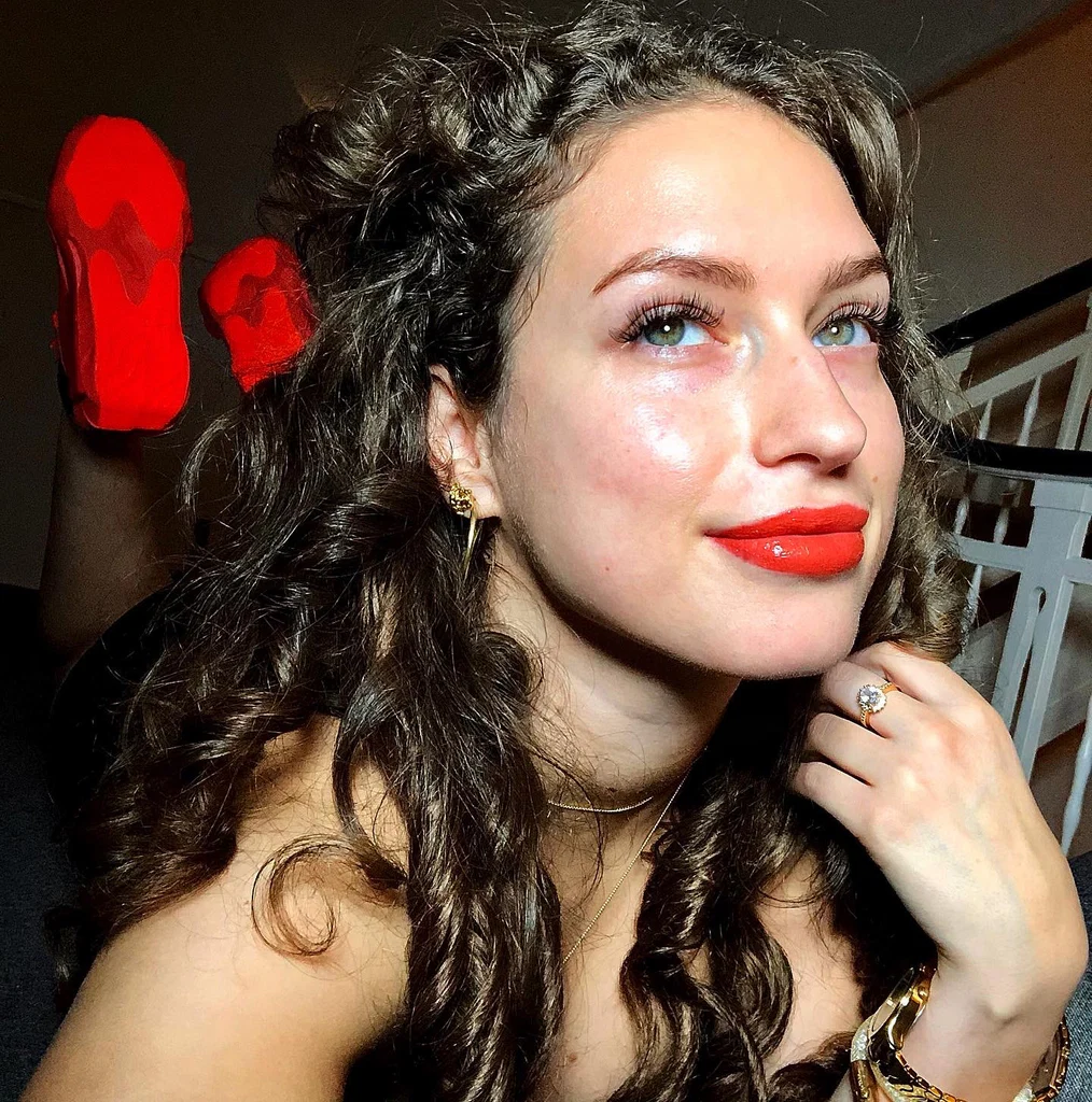 Zuzana's avatar