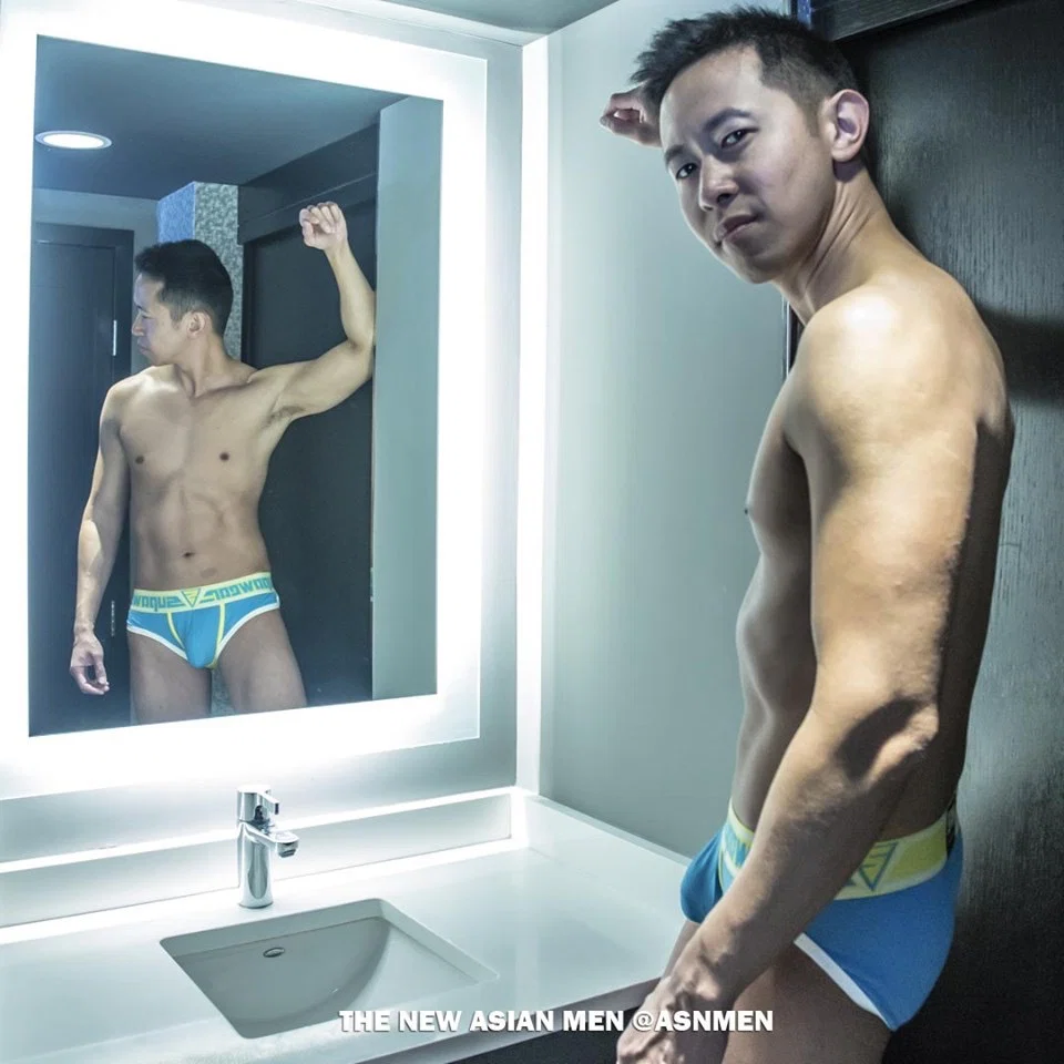 Evan J-Sun's avatar