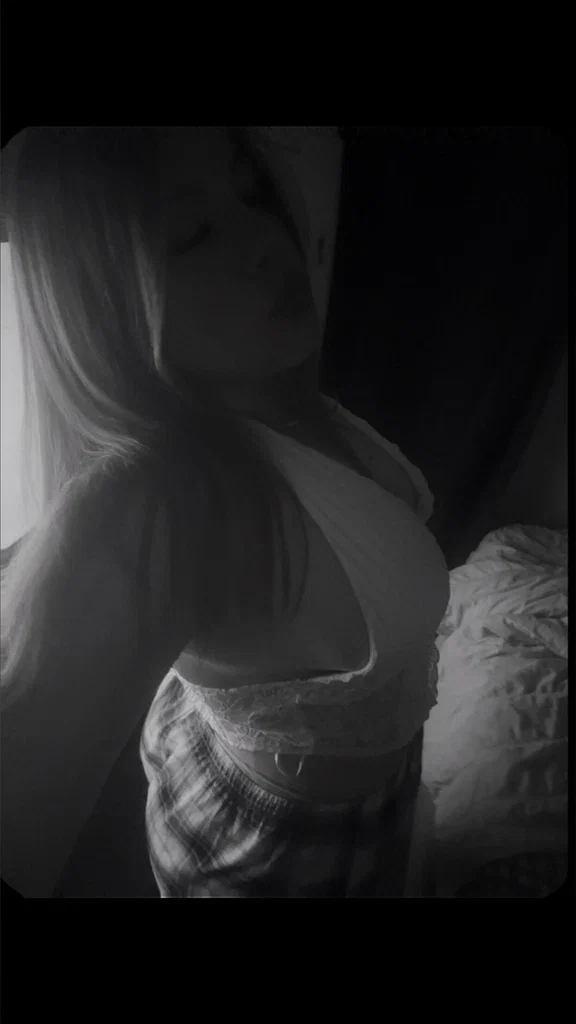 Thicc babe's avatar