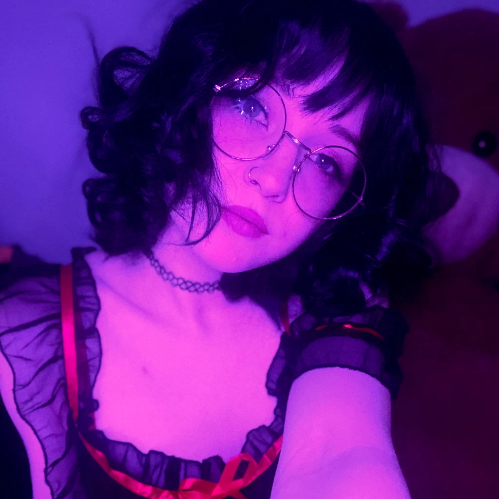 Momo's avatar