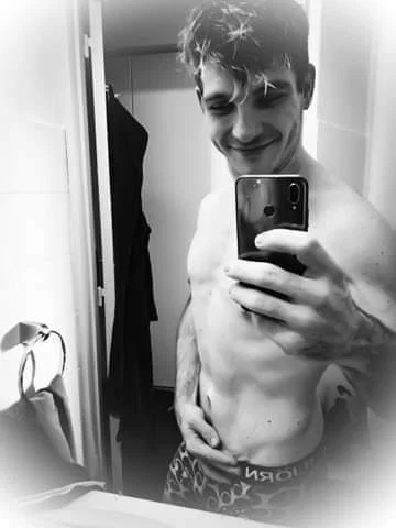 Hotboybelgium1995