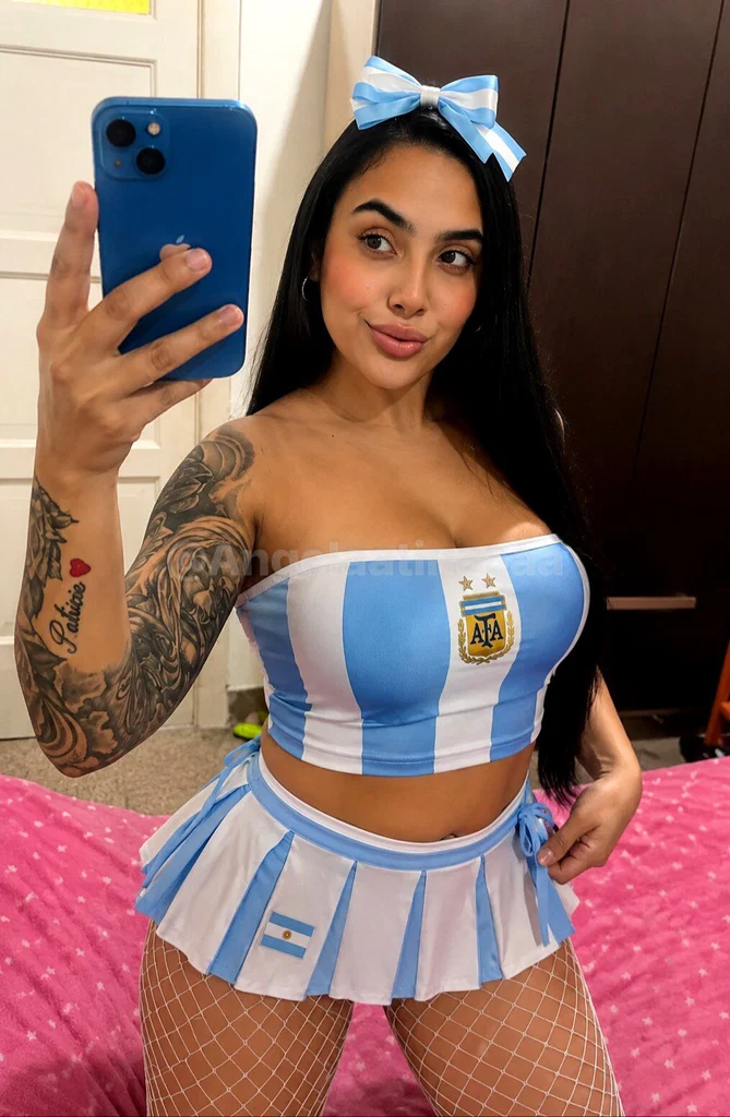 Mía 🇦🇷's avatar