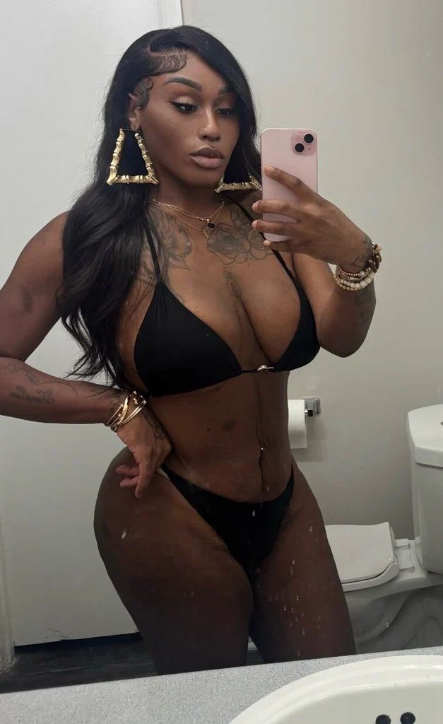 Shenellica da Doll 😘