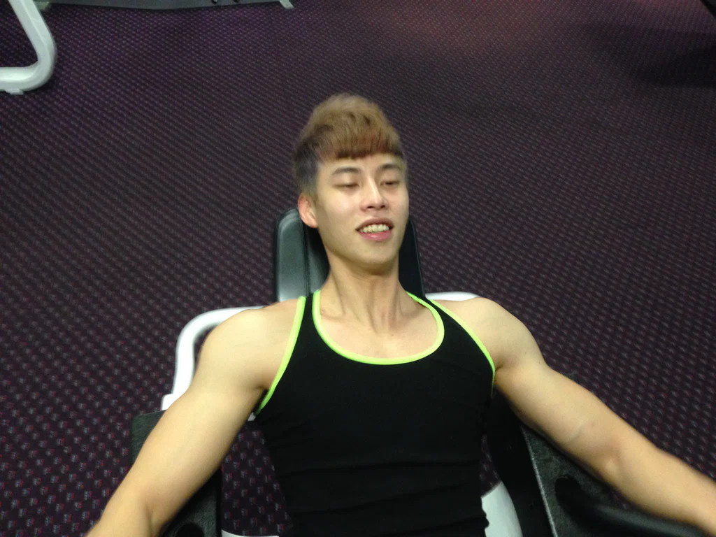 Aaron's avatar