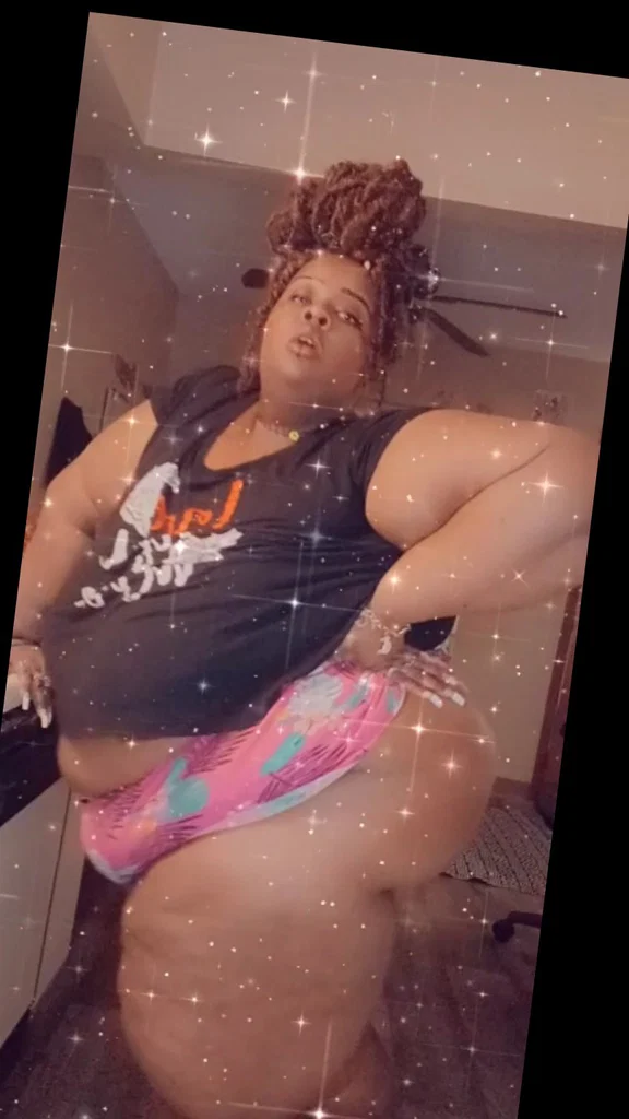 Royal 🍑 peach