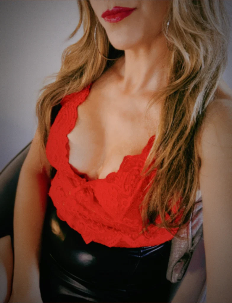 Goddess Miss Kelly's avatar