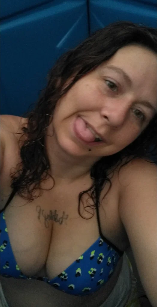 Courtney deldee's avatar