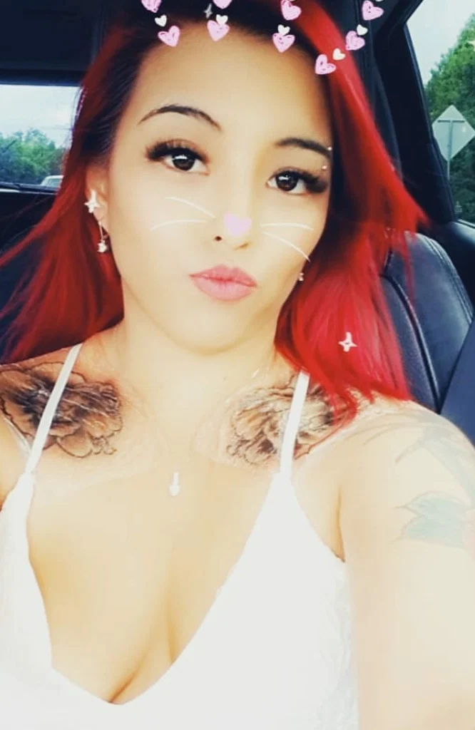Bella's avatar