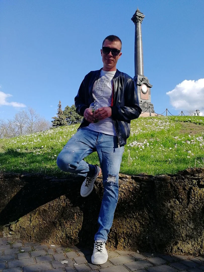 Oleg profile banner