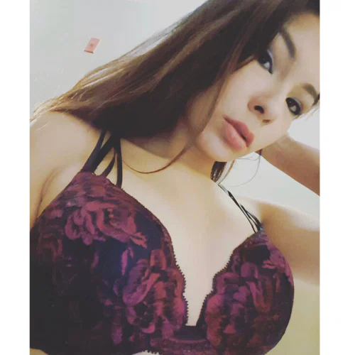 Mia's avatar