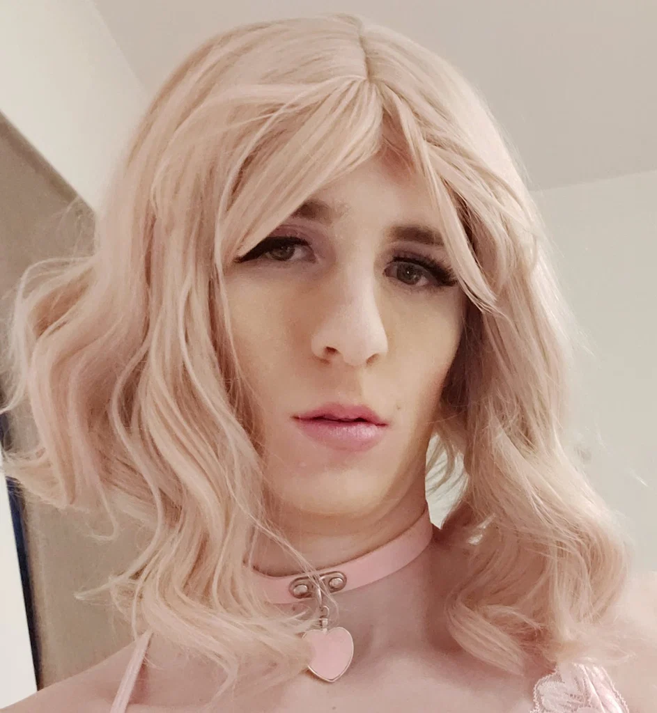 Rosie's avatar
