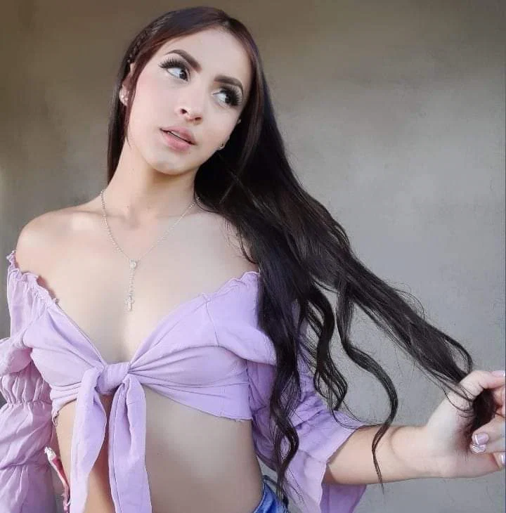 Maria Gaviria's avatar