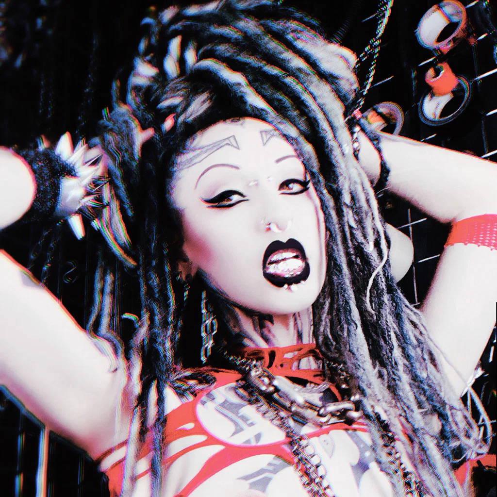 - -- S E R I F I N A -- -'s avatar
