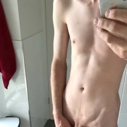 Aus Twink Couple's avatar
