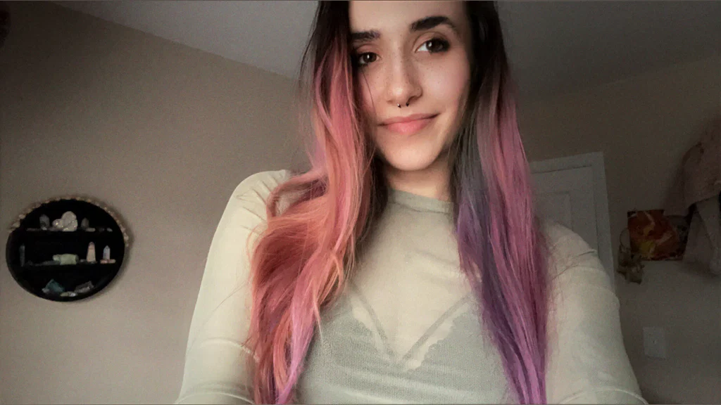 Rae 🍯's avatar