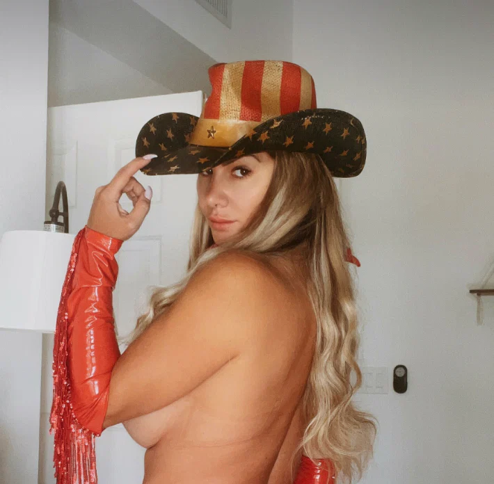 Swedish Bella's avatar