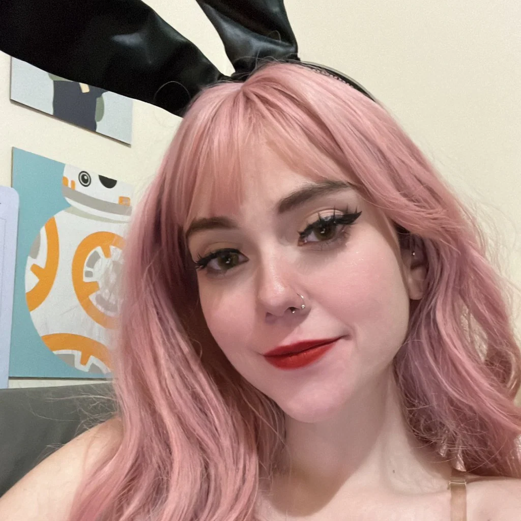 kythera 🐇's avatar