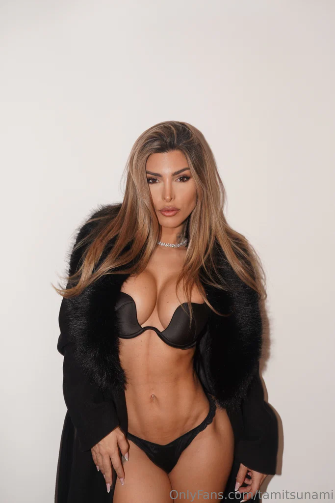 tami tsunami's avatar