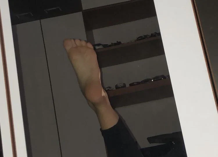Exclusive Ellie profile banner