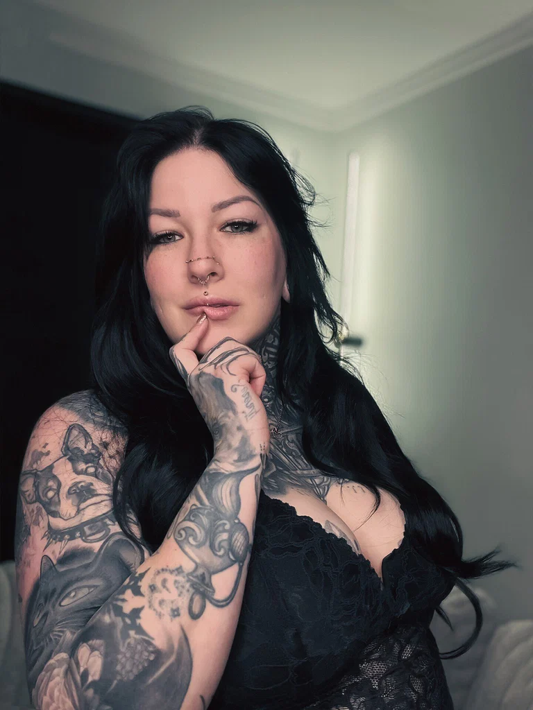 Curvy inked | Cyndie fox | Free's avatar