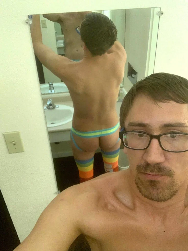 thicc_bttm_boi's avatar