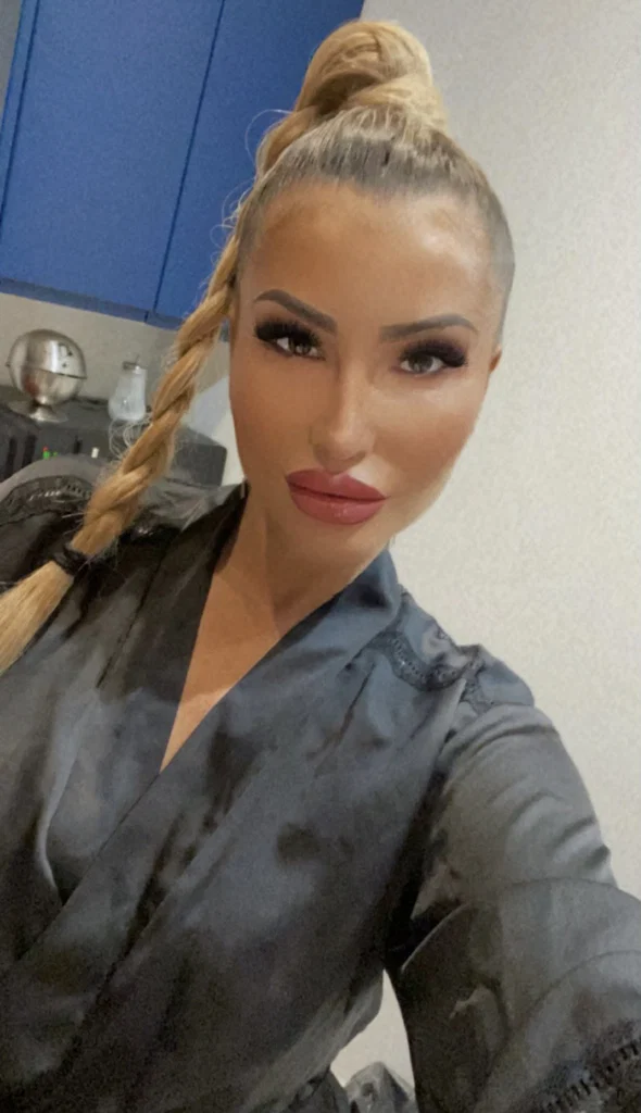 Nelly's avatar