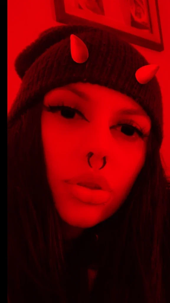 𝕷𝖎𝖈𝖐 𝖒𝒚 𝖇𝖔𝖔𝖙𝖘 🖤's avatar