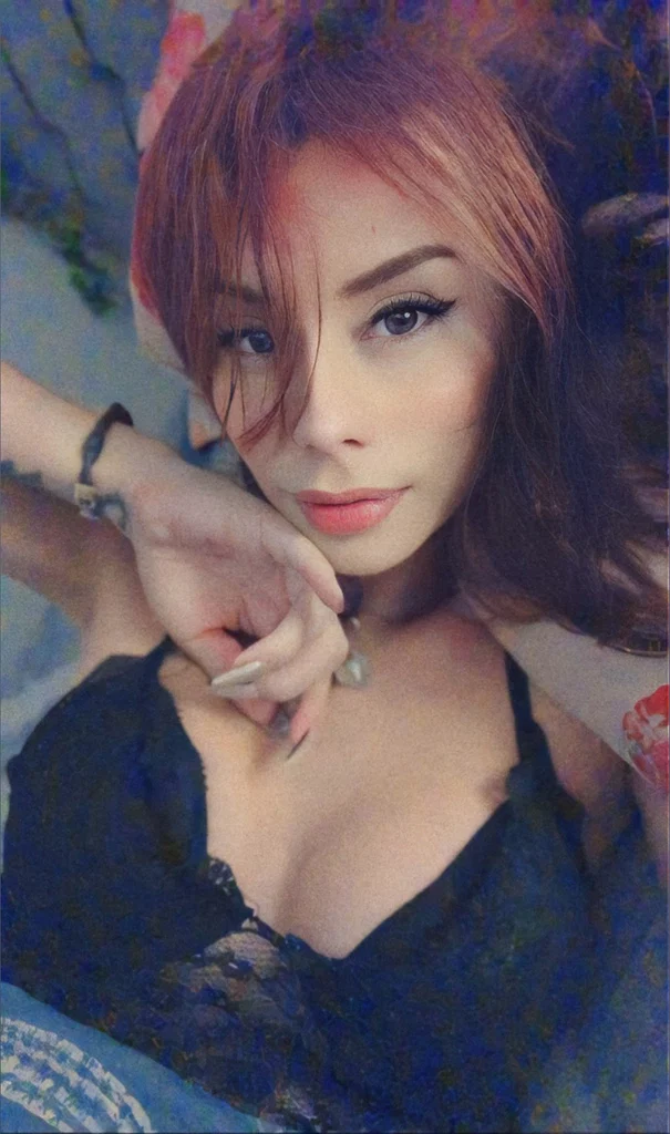 Katty rosse's avatar