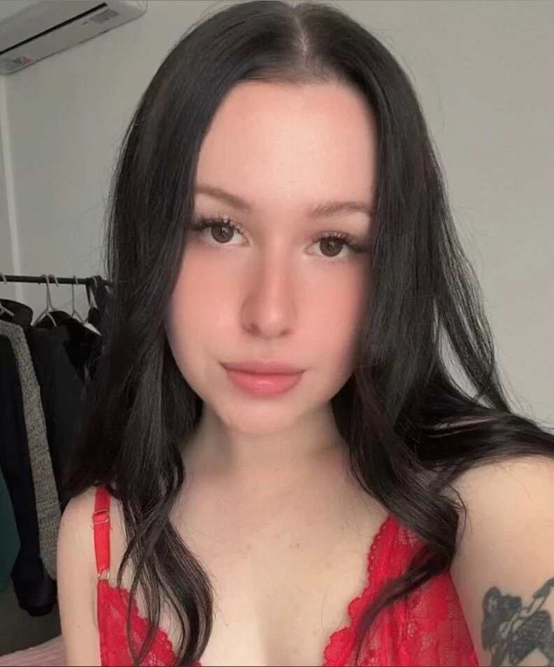 Violet 🎀