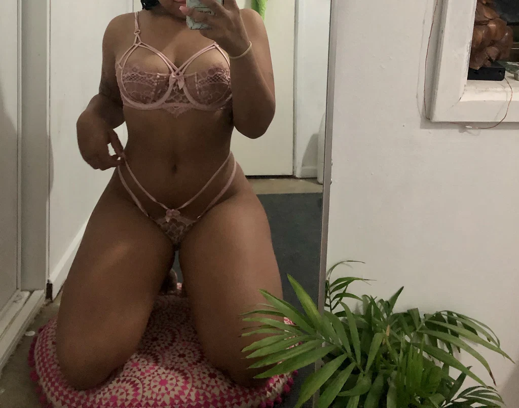 Valentina's avatar