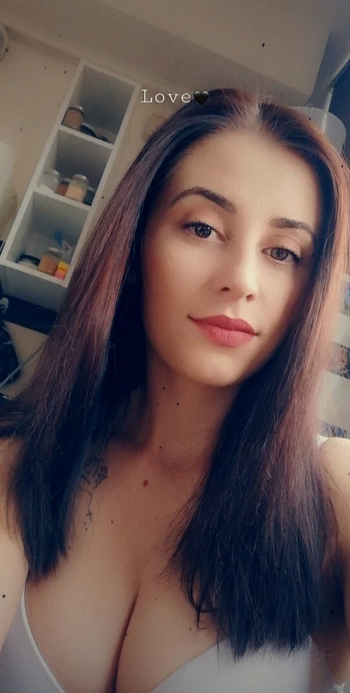 🍭𝕊𝕙𝕪 𝕘𝕚𝕣𝕝🍭's avatar