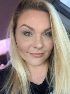 Emma Banks's avatar