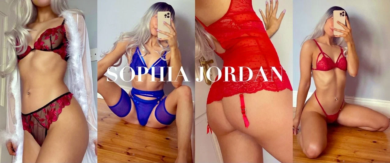 Sophia ✨ profile banner