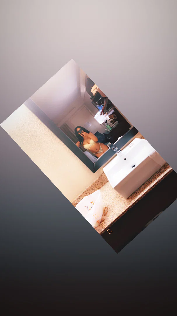 Donyae Donyaee profile banner