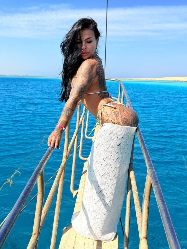 Iuhas Alexandra FREE's avatar