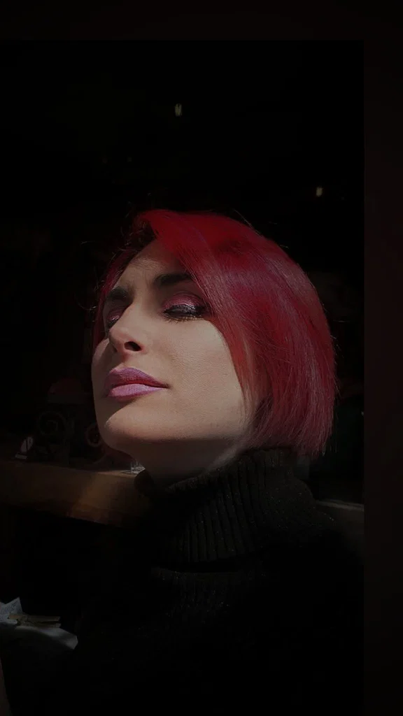 elenaxatzi's avatar