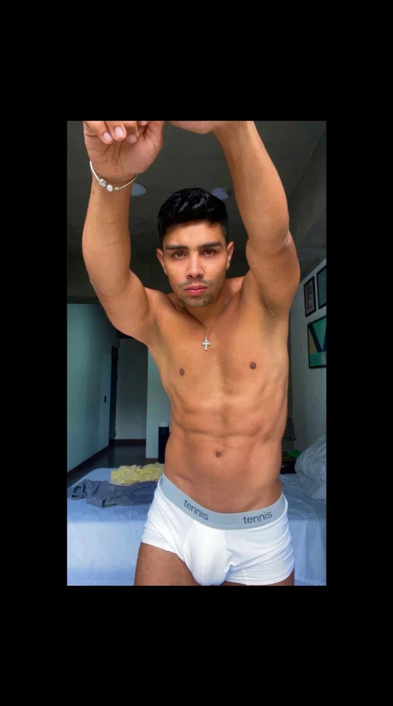 Alejandro's avatar
