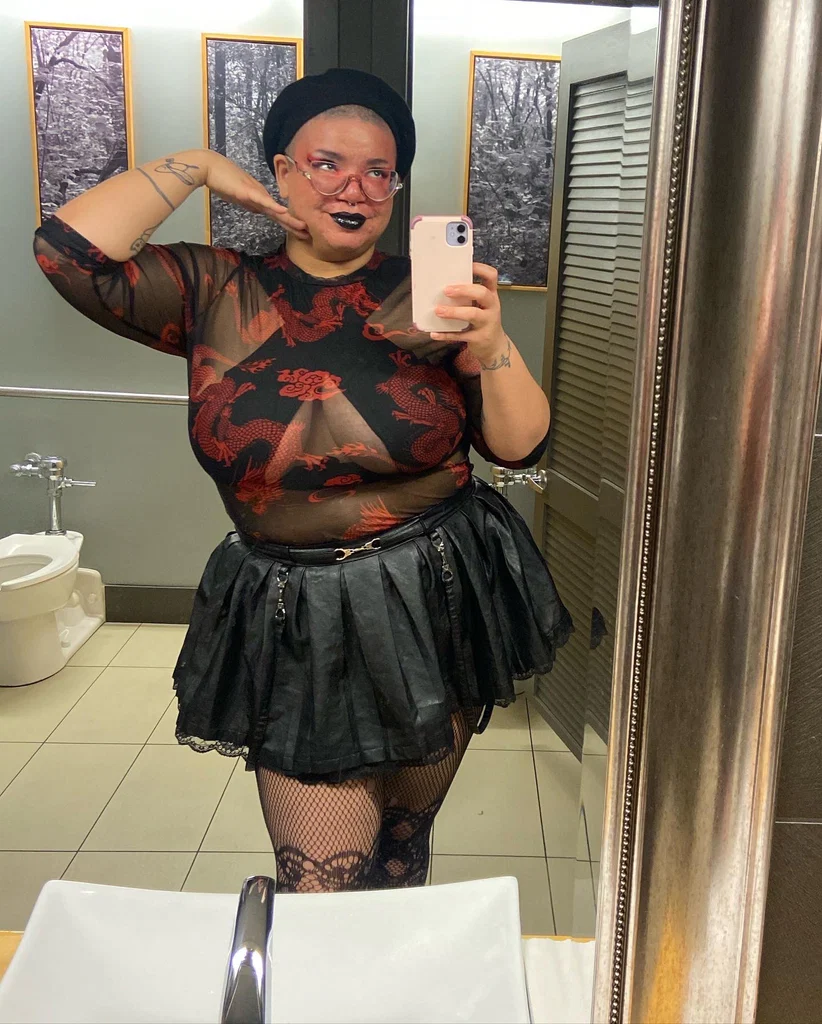 Mari Belle