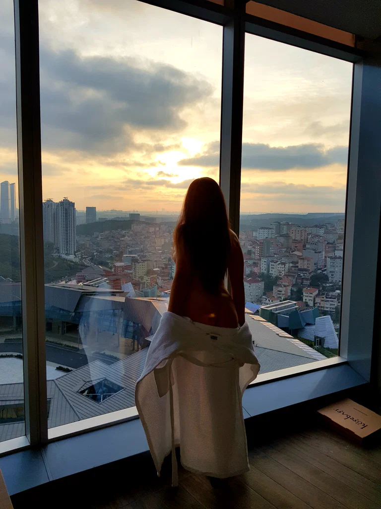 Em__jen's avatar